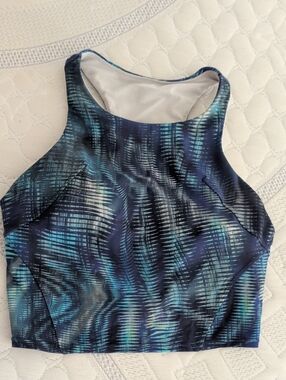 Lululemon Invigorate High-Neck Crop Top  in multi blue print
